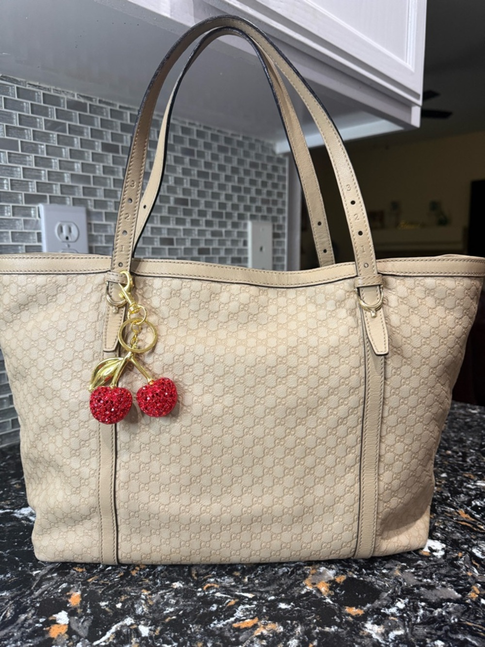 GUCCI Guccisima Large Tote  
with COA